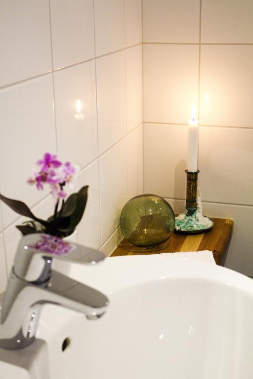 Everts Sjoebods Bed & Breakfast Grebbestad Δωμάτιο φωτογραφία